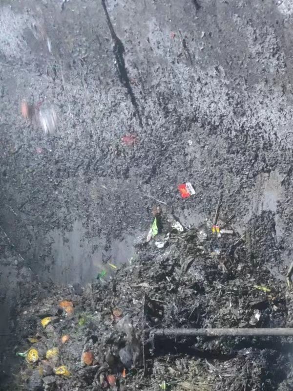 东宁污水池清理